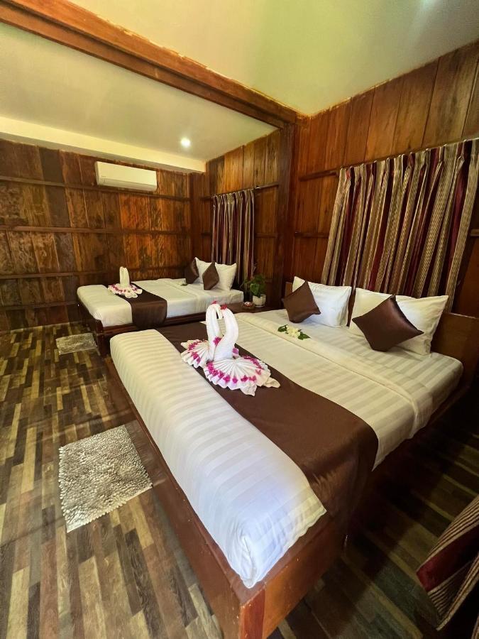 Отель The Moon Kampot Boutique Экстерьер фото