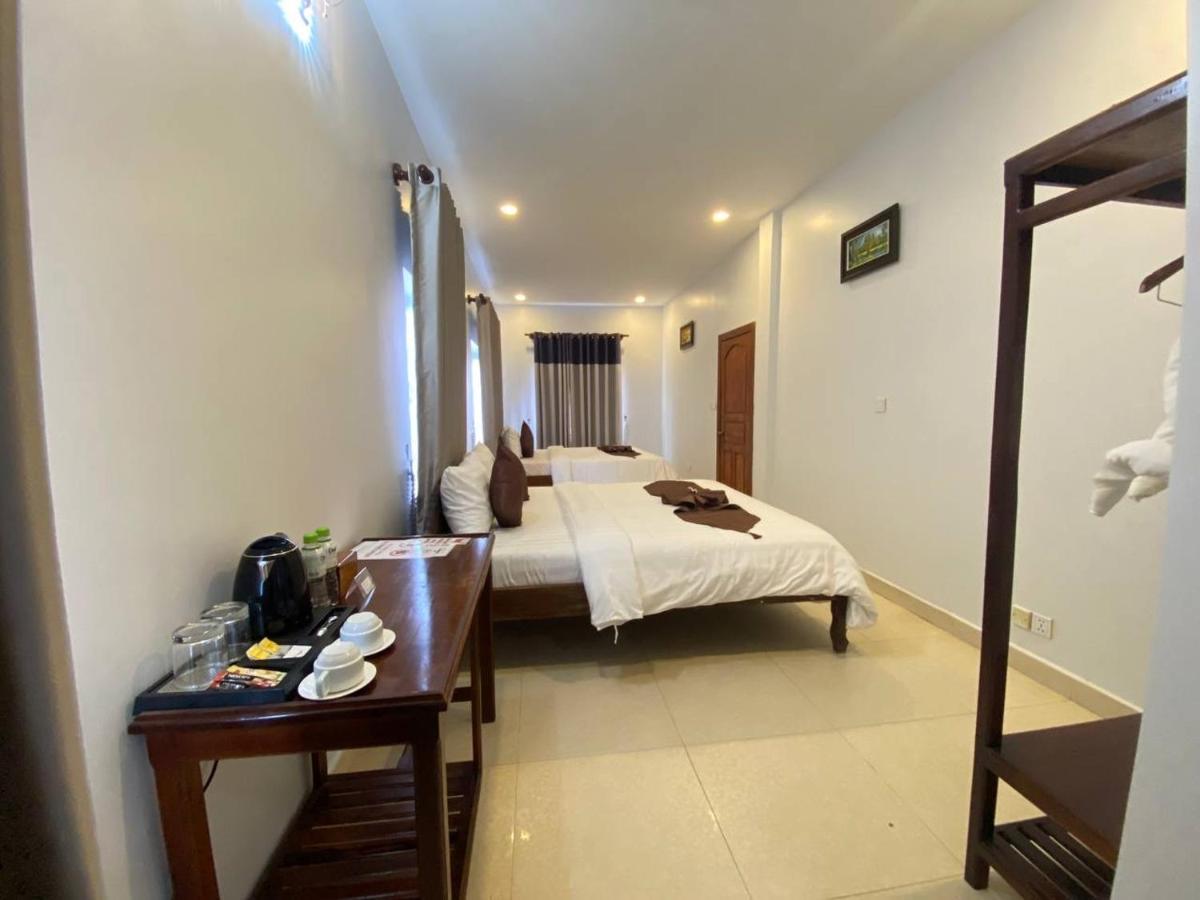 Отель The Moon Kampot Boutique Экстерьер фото